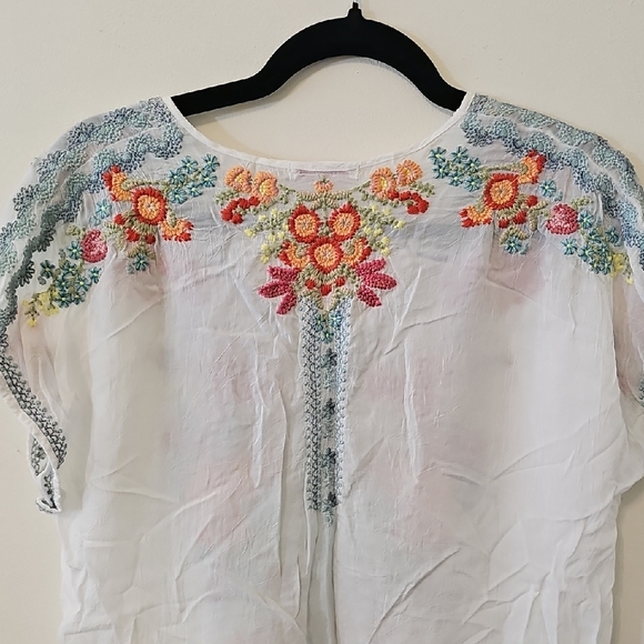 Johnny Was White Tunic with Multicolor Embroidery - Picture 4 of 5